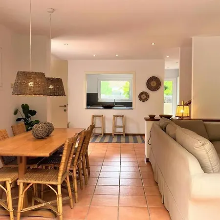 Holiday home Llebeig -casa Mediterranea Con Gran Jardin