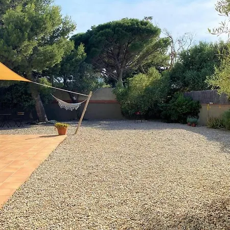 Llebeig -casa Mediterranea Con Gran Jardin Cadaques