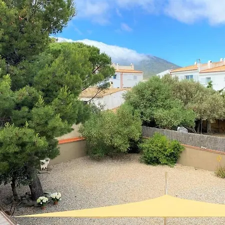 Llebeig -casa Mediterranea Con Gran Jardin