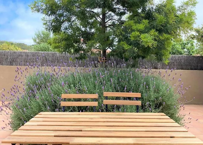 Feriehus Llebeig -casa Mediterranea Con Gran Jardin *